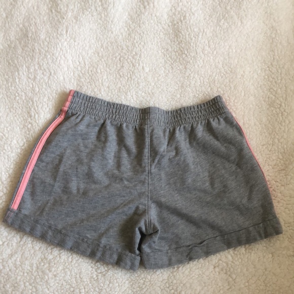 Girls Adidas Short - Picture 6 of 8